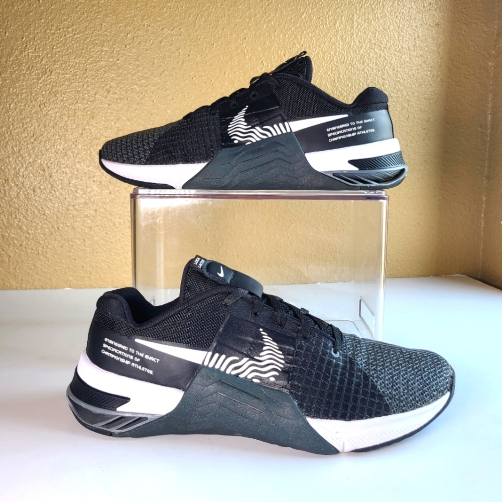 Nike Men's Metcon 8 Low Top Training Shoes Men size 8.5
